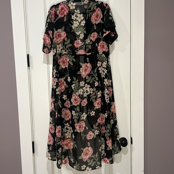 BLACK FLORAL FULL LENGTH KIMONO - Picture 5 of 5